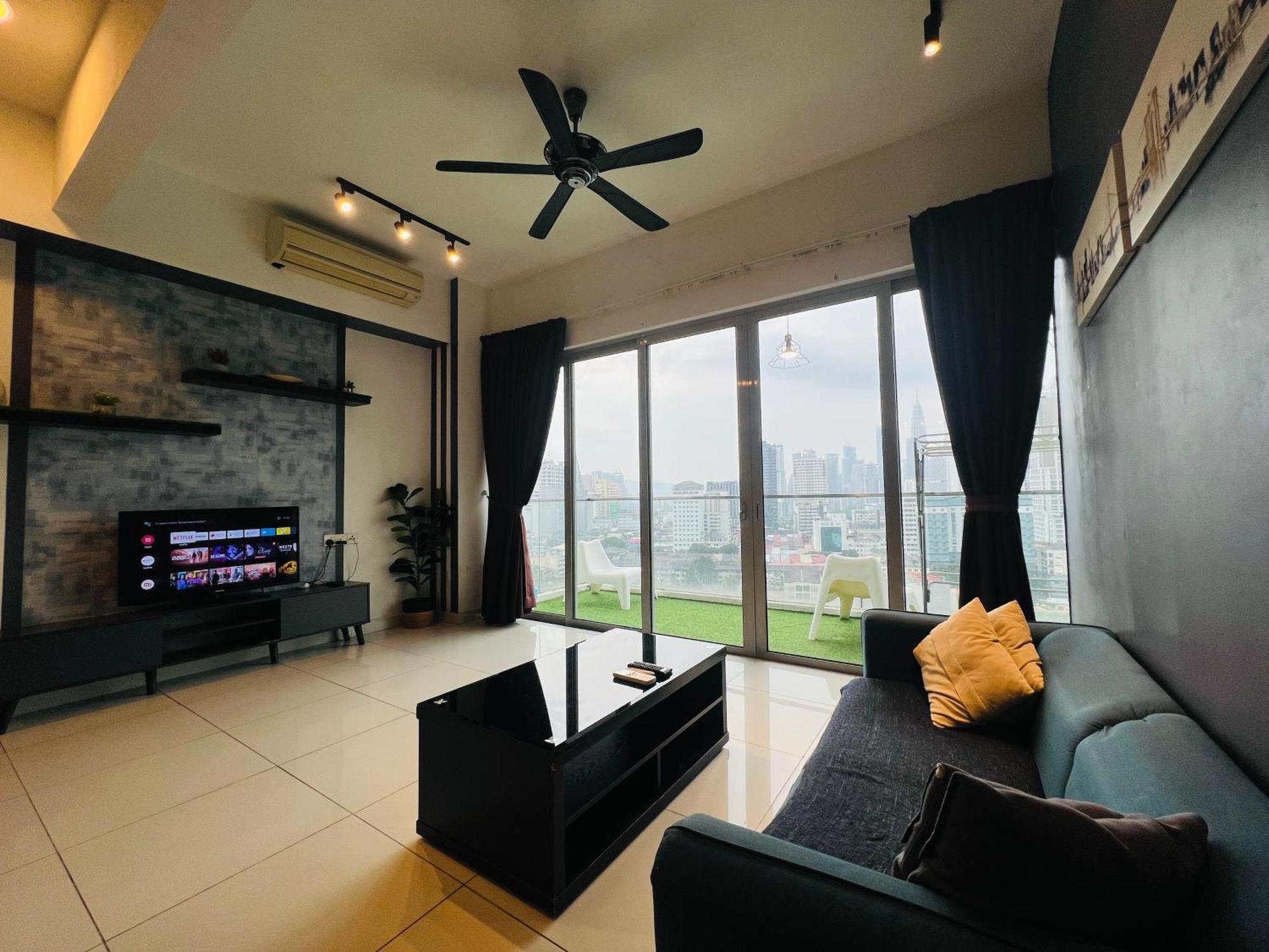 Regalia Residence And Suites By Awesomestay Kuala Lumpur Eksteriør bilde