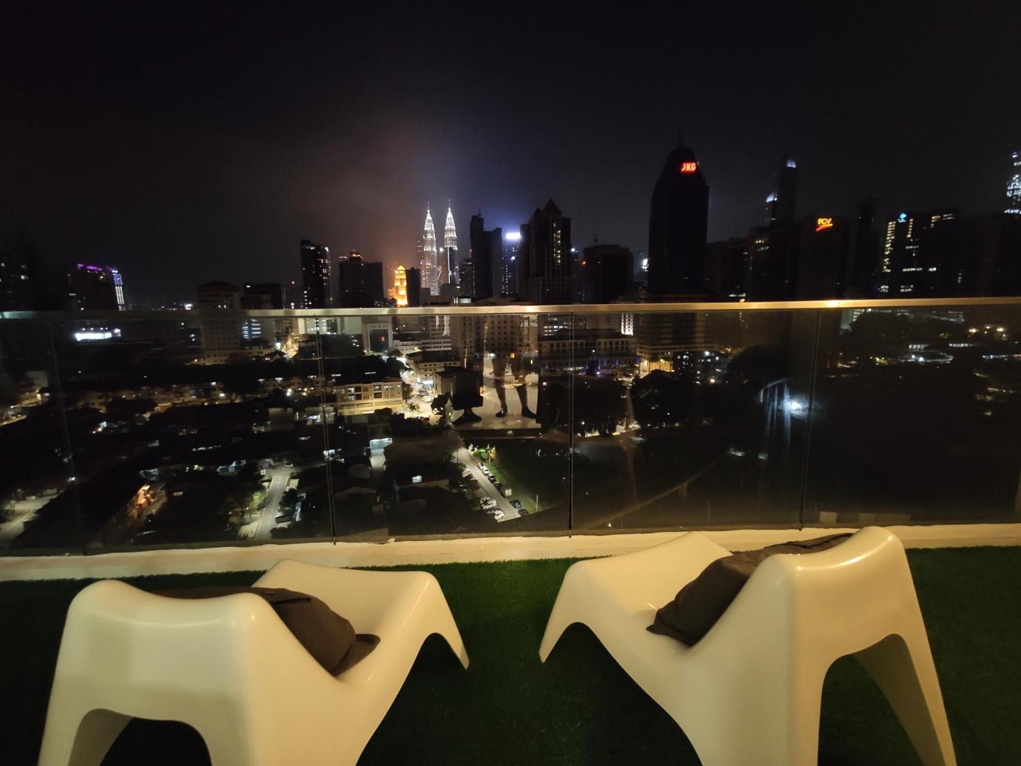 Regalia Residence And Suites By Awesomestay Kuala Lumpur Eksteriør bilde