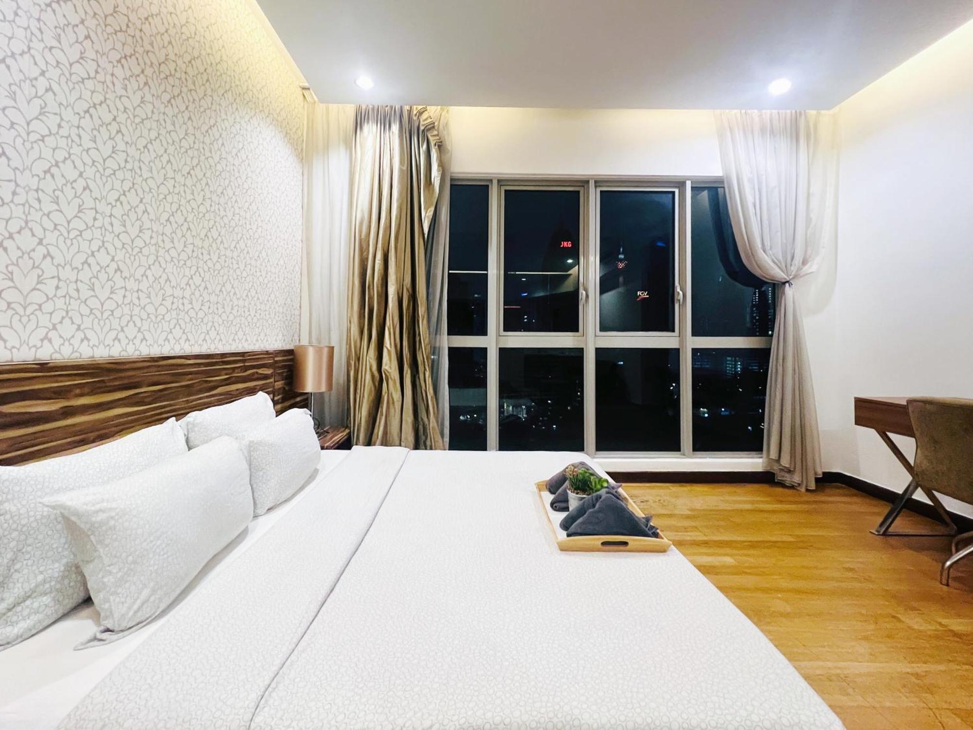 Regalia Residence And Suites By Awesomestay Kuala Lumpur Eksteriør bilde